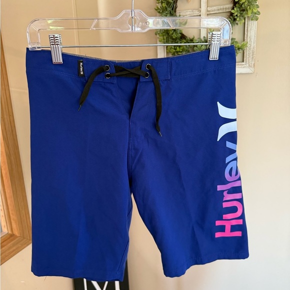 New Hurley Boys Board Shorts Surfing Swimsuit Bathing suit Trunks Size 14 or 27 - Picture 1 of 9